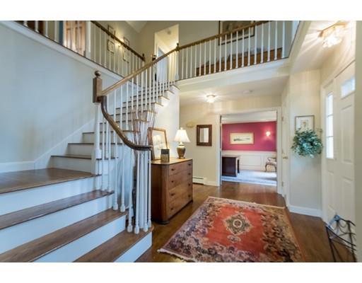 8 Bubbling Brook Rd, Walpole, MA 02081 photo 1