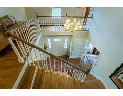 8 Bubbling Brook Rd, Walpole, MA 02081 photo 9
