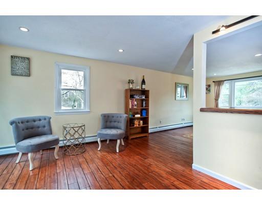 41 Leisure Ln, East Wareham, MA 02538 photo 9