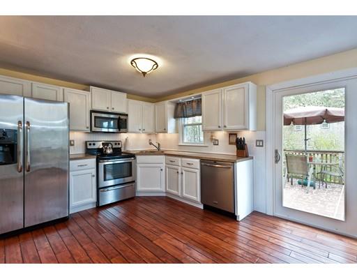 41 Leisure Ln, East Wareham, MA 02538 photo 6