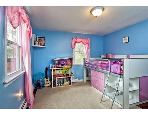 41 Leisure Ln, East Wareham, MA 02538 photo 11