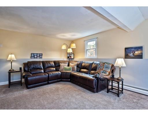 41 Leisure Ln, East Wareham, MA 02538 photo 13