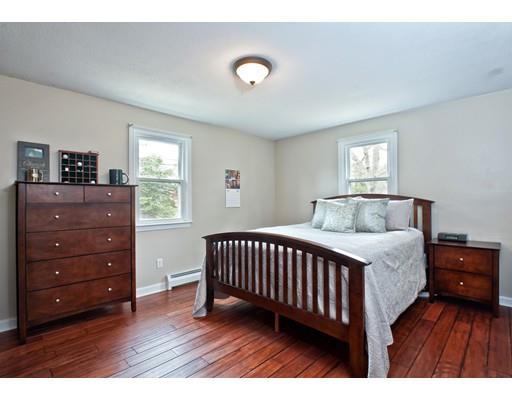 41 Leisure Ln, East Wareham, MA 02538 photo 10