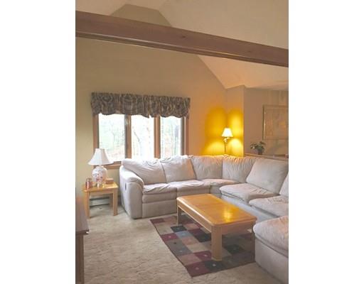 8 Bashaw Rd, Sutton, MA 01590 photo 4