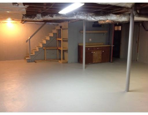 49 Hamiliton St, Springfield, MA 01119 photo 8