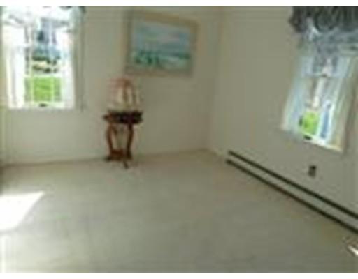 8 Weatherdeck Dr, Bourne, MA 02532 photo 12