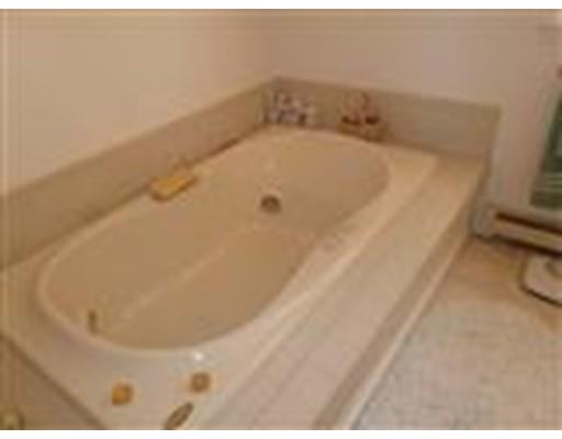 8 Weatherdeck Dr, Bourne, MA 02532 photo 10