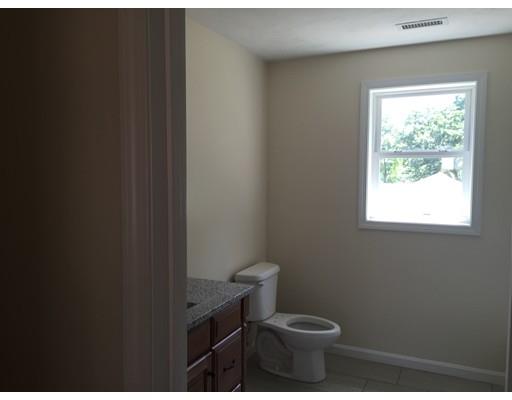 2 Farm St, Worcester, MA 01602 photo 12