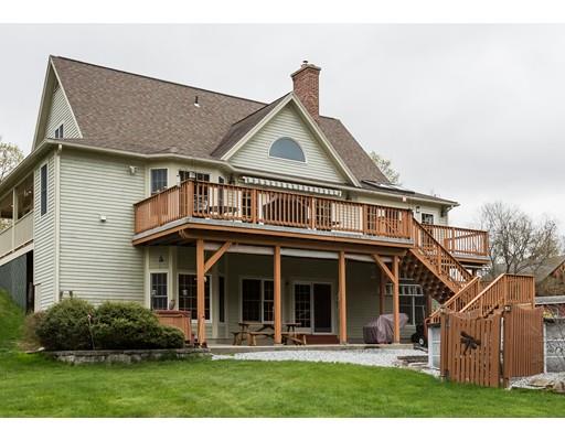 1081 Lyon St, Ludlow, MA 01056 photo 4