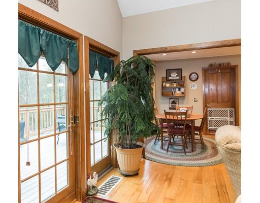 1081 Lyon St, Ludlow, MA 01056 photo 12