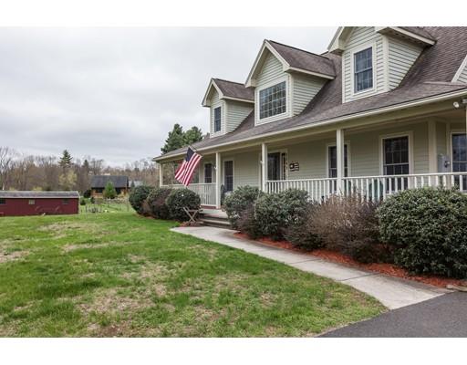 1081 Lyon St, Ludlow, MA 01056 photo 2