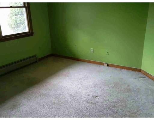 3 Emily Ln, Easthampton, MA 01027 photo 7