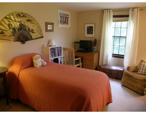 8 Flintlocke Ln, Canton, MA 02021 photo 7