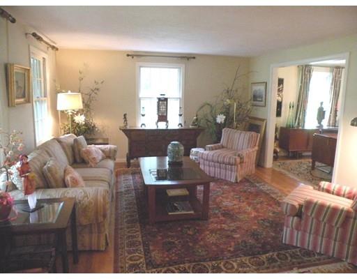 8 Flintlocke Ln, Canton, MA 02021 photo 4