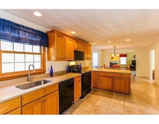 6 Kenneth Rd, Georgetown, MA 01833 photo 5
