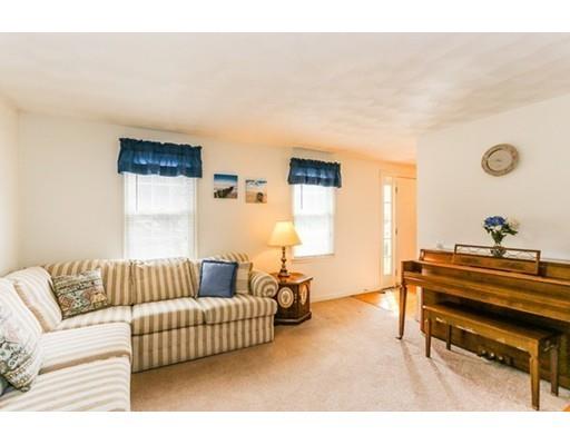 6 Kenneth Rd, Georgetown, MA 01833 photo 10