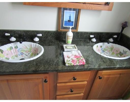 5168 N Main St, Fall River, MA 02720 photo 15