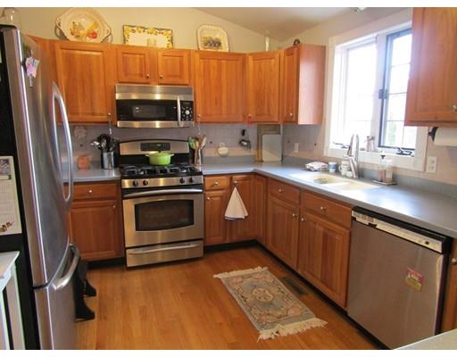 5168 N Main St, Fall River, MA 02720 photo 9