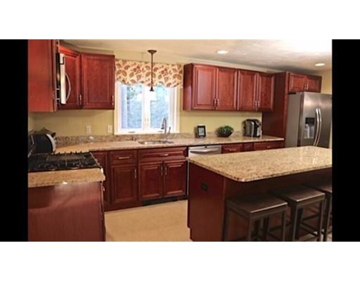 14 Island Brook Dr, West Wareham, MA 02576 photo 11