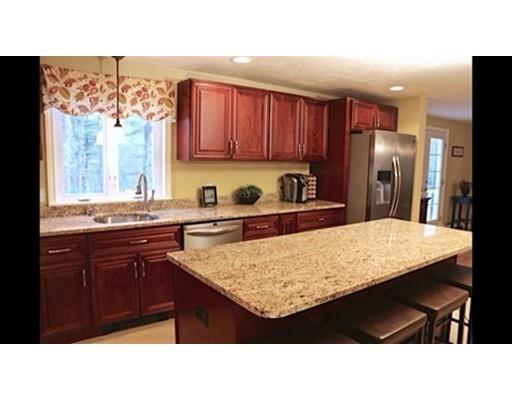 14 Island Brook Dr, West Wareham, MA 02576 photo 9