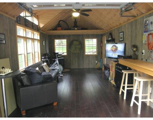 44 Walpole Ter, Canton, MA 02021 photo 6