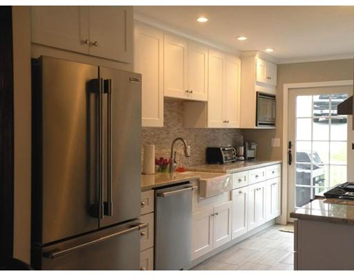 44 Walpole Ter, Canton, MA 02021 photo 10