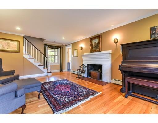 43 Douglas Rd, Needham, MA 02492 photo 5