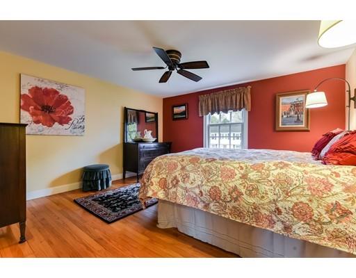 43 Douglas Rd, Needham, MA 02492 photo 18