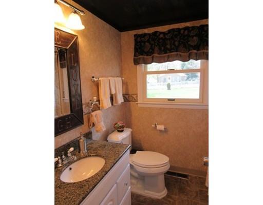 5 Anson St, Worcester, MA 01606 photo 13