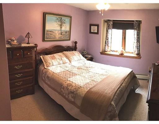 15 Marilyn, Webster, MA 01570 photo 6