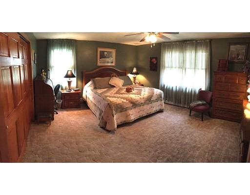 15 Marilyn, Webster, MA 01570 photo 5