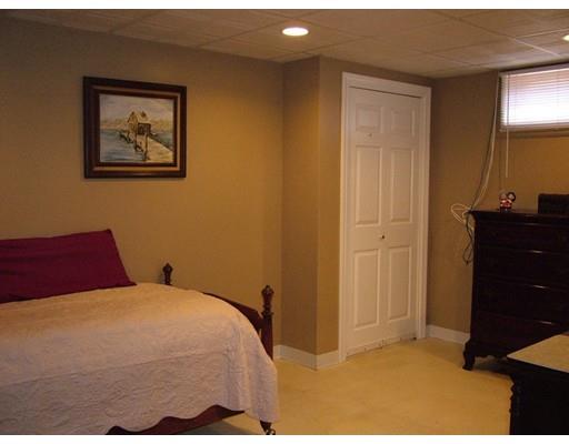 681 Common St, Walpole, MA 02081 photo 10