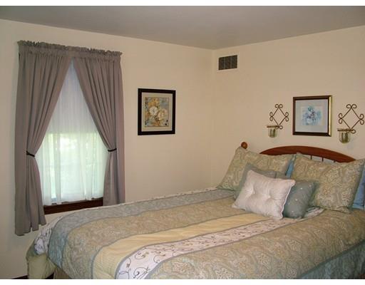 681 Common St, Walpole, MA 02081 photo 7