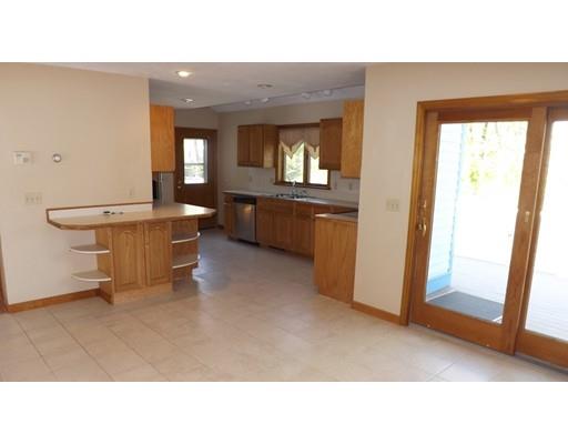 86 Boston Ave, Worcester, MA 01604 photo 6