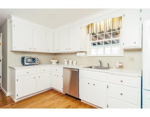 2 Pond St, Dover, MA 02030 photo 10