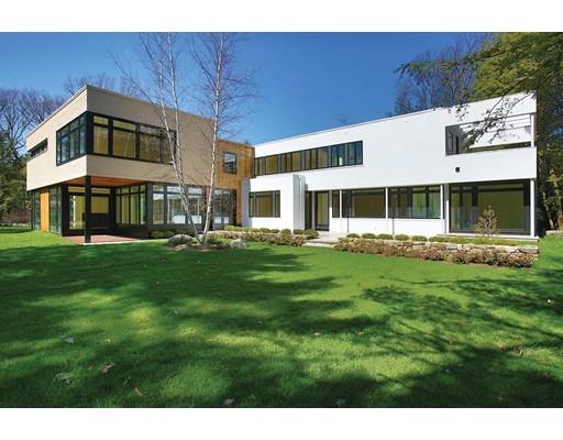 21 Cedar Rd, Chestnut Hill, MA 02467 photo 1