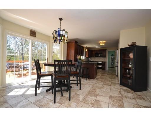 12 Brookside Dr, Sutton, MA 01590 photo 11