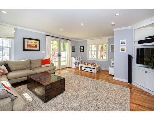 21 Downing St, Hingham, MA 02043 photo 8