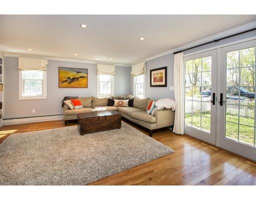 21 Downing St, Hingham, MA 02043 photo 9
