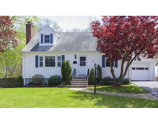 54 Scott Cir, Dedham, MA 02026 photo 3