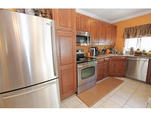 36 Sherbrook Ave, Worcester, MA 01604 photo 5