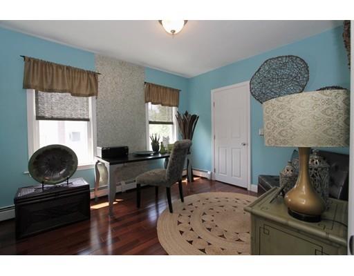 36 Sherbrook Ave, Worcester, MA 01604 photo 9
