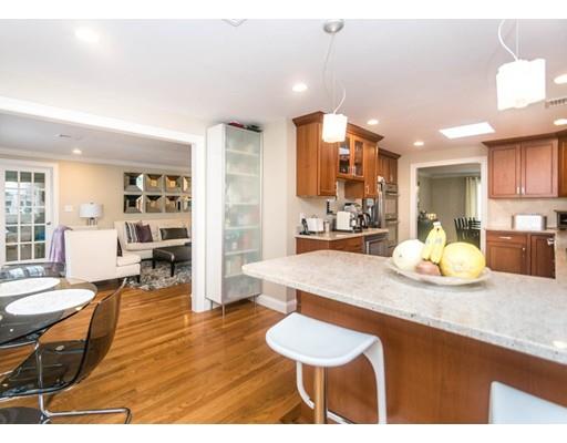 772 Great Plain Ave, Needham, MA 02492 photo 8