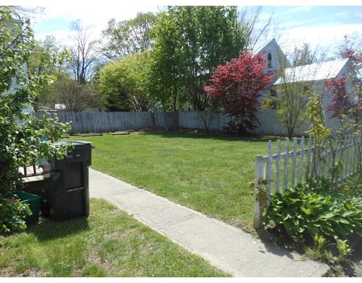 10 Center St, Easthampton, MA 01027 photo 4