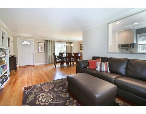 103 Marked Tree Rd, Needham, MA 02492 photo 9