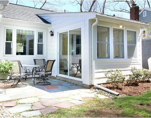 103 Marked Tree Rd, Needham, MA 02492 photo 4