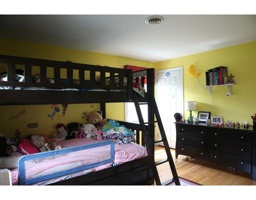 46 Marla Ln, Reading, MA 01867 photo 11
