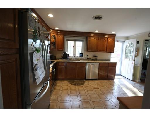 46 Marla Ln, Reading, MA 01867 photo 17