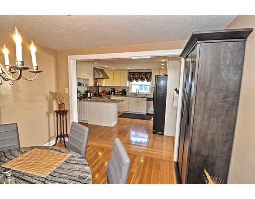 18 Trunfio Ln, Everett, MA 02149 photo 9