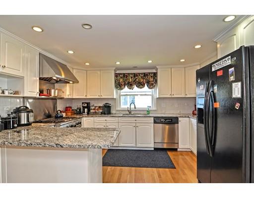 18 Trunfio Ln, Everett, MA 02149 photo 10